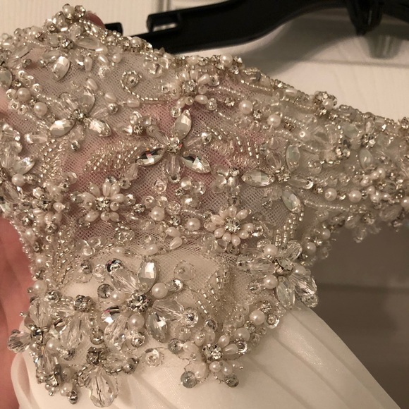 Mori Lee wedding dress - Picture 6 of 7